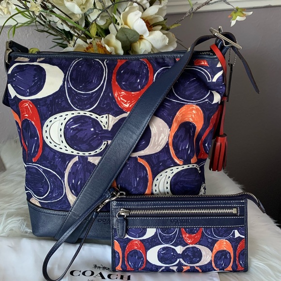RARE COACH LEGACY HERITAGE SIGNATURE “C” PRINT DUFFLE HOBO/CROSSBODY BAG